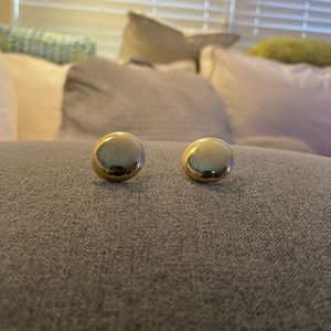 VINTAGE gold button earrings